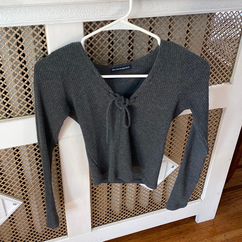 Brandy Mellville Long Sleeve Tie Up Shirt Grey